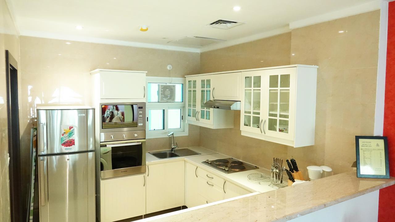 Leaders Plaza Apartments Kuwait City Екстер'єр фото