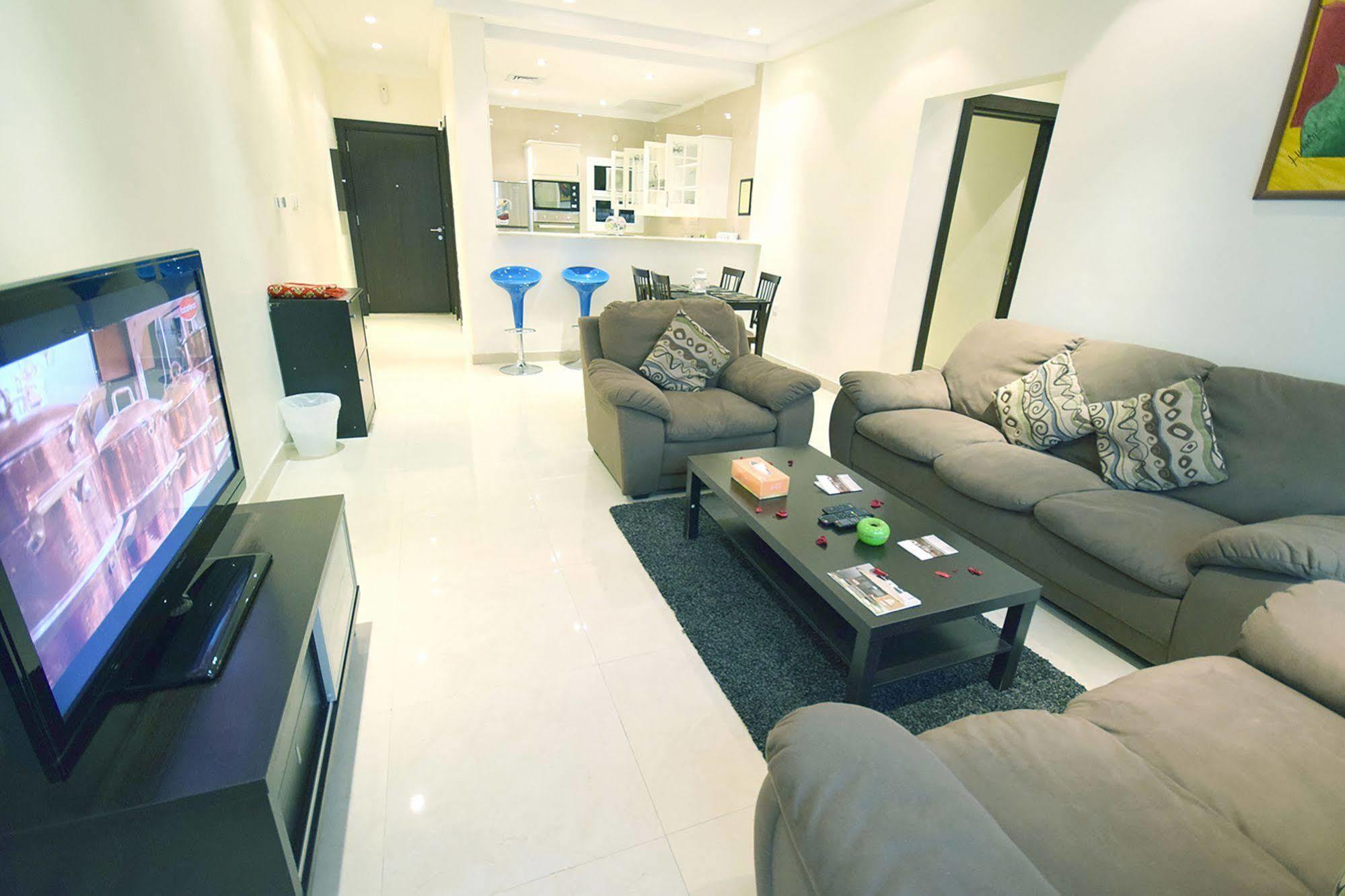 Leaders Plaza Apartments Kuwait City Екстер'єр фото